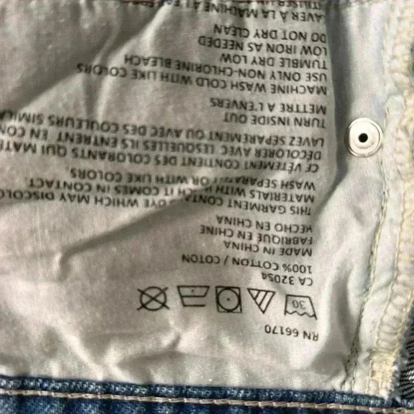 Women’s Urban  Outfitters BDG High Rise TWIG Grazer Jeans Size 28 x 26 - Picture 12 of 12